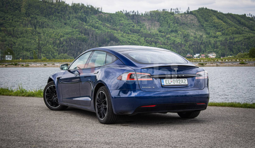 Tesla Model S 100 D, Free Supercharger, EAP, MC2 čip ,Vzduch, CCS adaptér, DPH