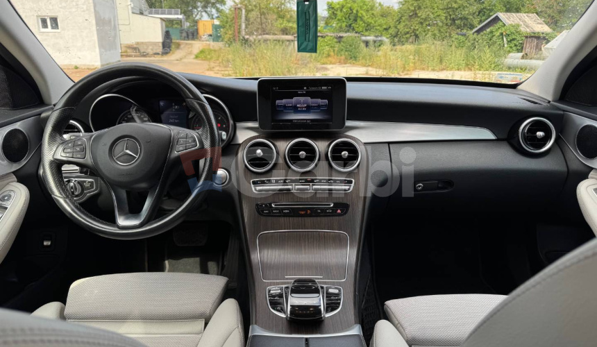 Mercedes-Benz C trieda Kombi 220 BlueTEC A/T
