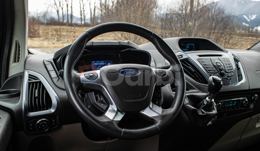 Ford Tourneo Custom