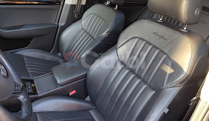 Škoda Superb combi 4x4 L&K + WEBASTO
