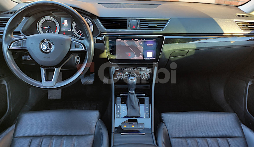 Škoda Superb combi 4x4 L&K + WEBASTO