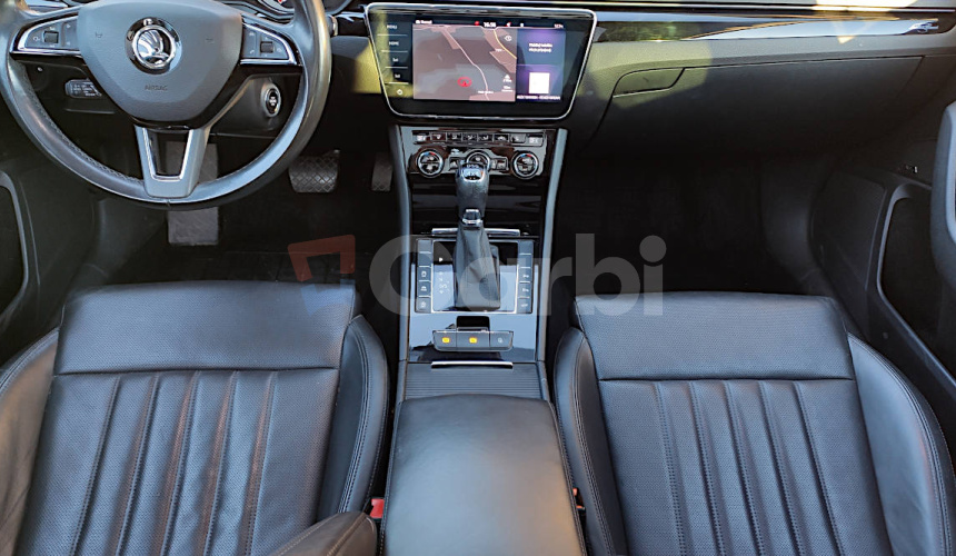 Škoda Superb combi 4x4 L&K + WEBASTO