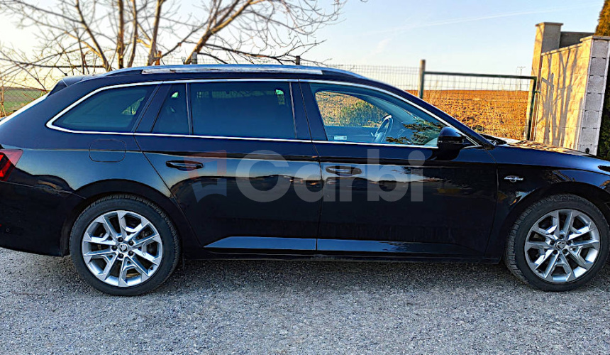 Škoda Superb combi 4x4 L&K + WEBASTO