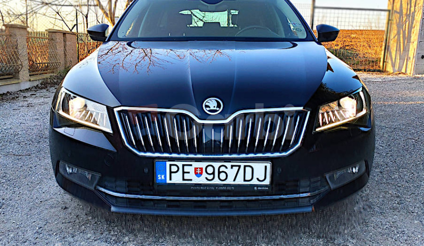 Škoda Superb combi 4x4 L&K + WEBASTO