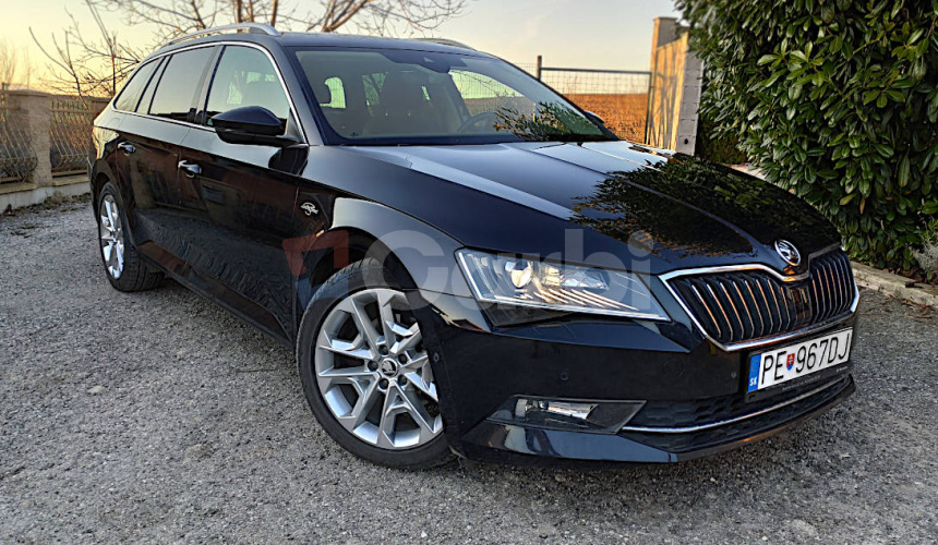 Škoda Superb combi 4x4 L&K + WEBASTO