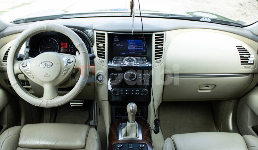 Infiniti FX30dS
