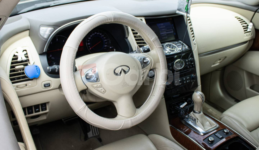 Infiniti FX30dS