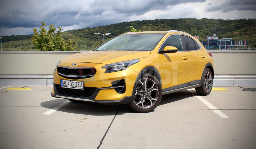 KIA XCeed Silver 103 kW