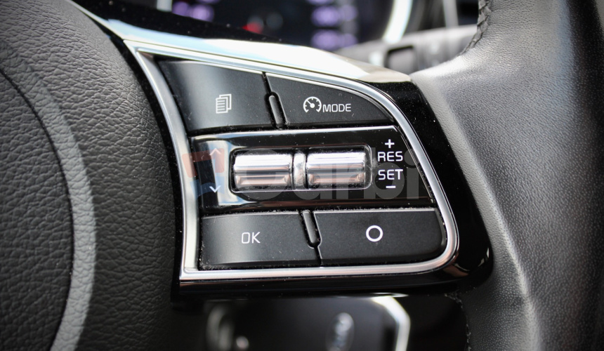 KIA XCeed Silver 103 kW