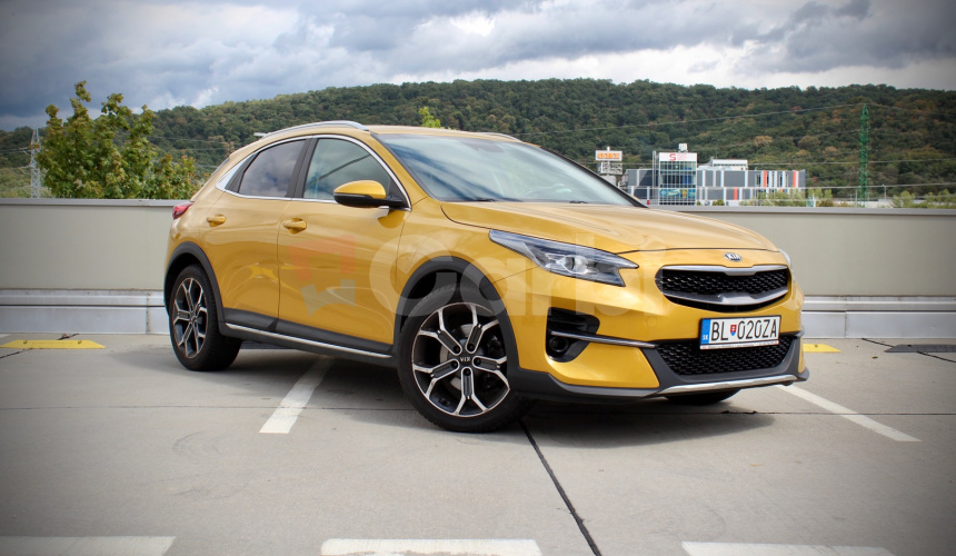 KIA XCeed Silver 103 kW