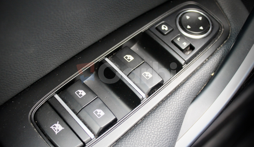 KIA XCeed Silver 103 kW