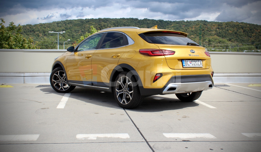 KIA XCeed Silver 103 kW