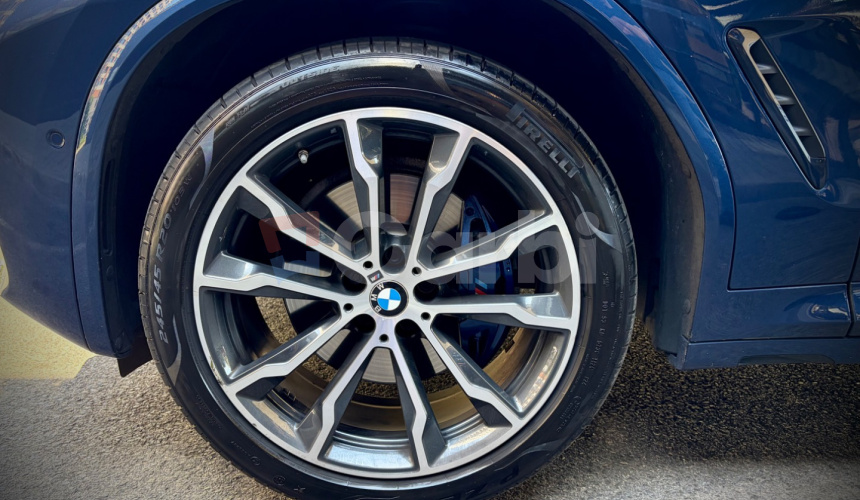 BMW X3 M40i