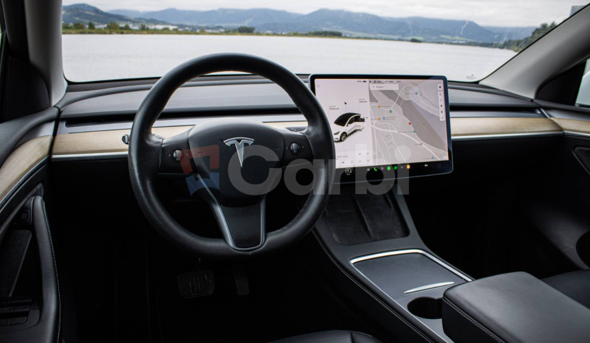 Tesla Model Y Long Range, ťažné, R20, nelakované, odpočet DPH