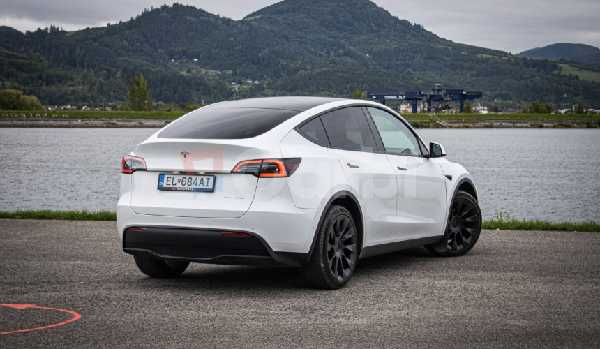 Tesla Model Y Long Range, ťažné, R20, nelakované, odpočet DPH