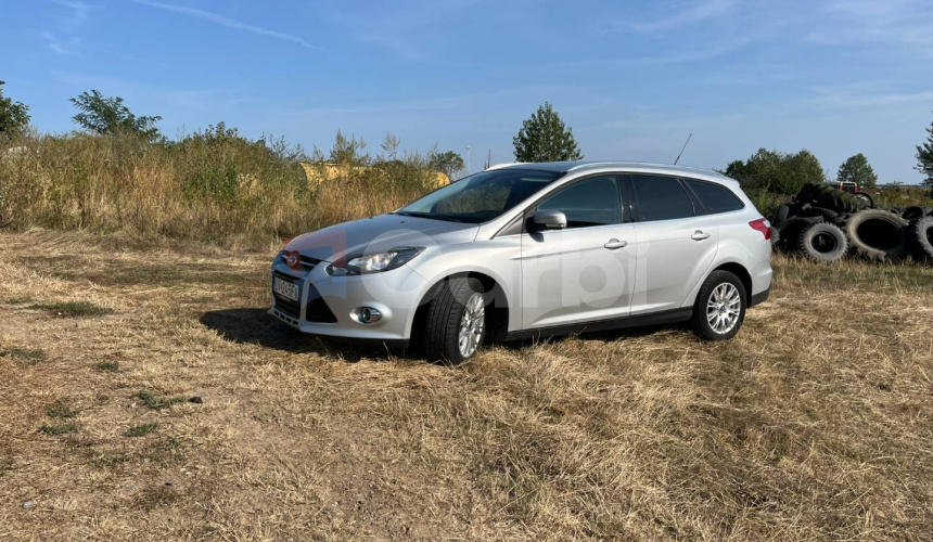 Ford Focus Kombi 1.6 TDCi Duratorq 115k Titanium