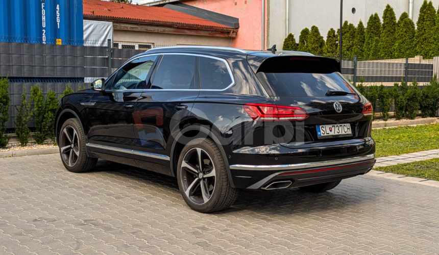 Volkswagen Touareg 3.0 V6 TDI SCR 286k Elegance 4Motion Tiptronic