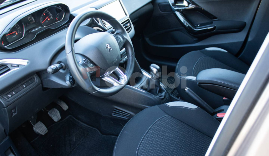 Peugeot 208 1.2 Vti Allure