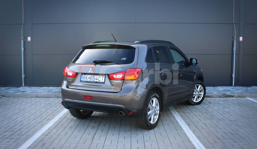 Mitsubishi ASX 1.8 DI-D Instyle+ 4x4