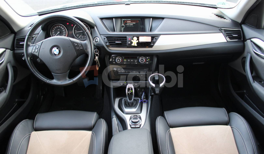 BMW X1 xDrive 18d A/T