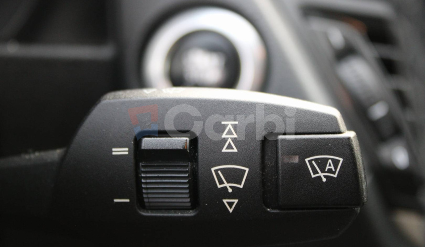 BMW X1 xDrive 18d A/T