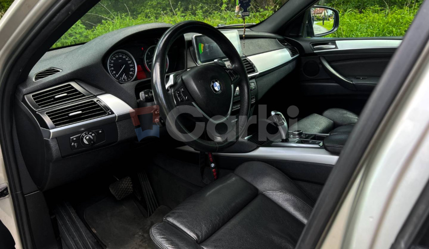 BMW X6 xDrive 30d 245k