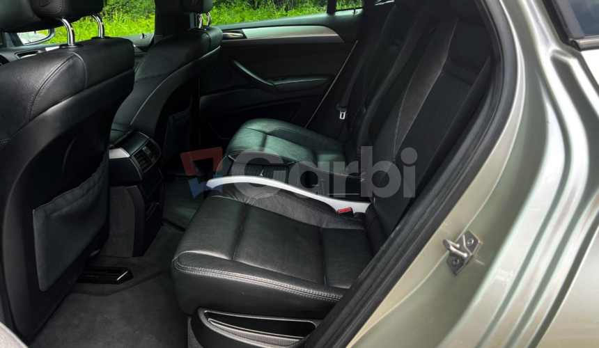 BMW X6 xDrive 30d 245k