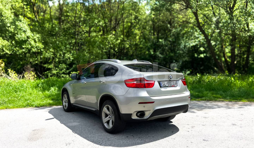 BMW X6 xDrive 30d 245k