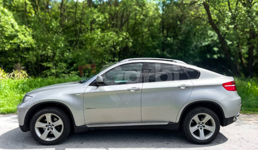 BMW X6 xDrive 30d 245k