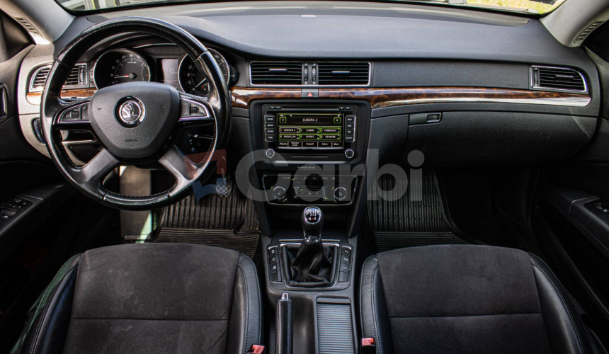 Škoda Superb Combi 2.0 TDI CR 4x4, Alcantara, ZEDER, Slovenské, 4x výhrev, el.kufor