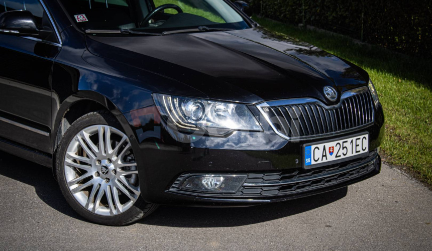 Škoda Superb Combi 2.0 TDI CR 4x4, Alcantara, ZEDER, Slovenské, 4x výhrev, el.kufor