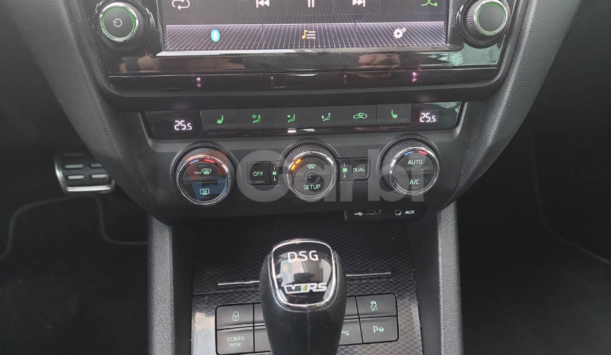 Škoda Octavia Combi 2.0 TDI DPF RS DSG