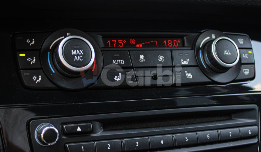 BMW X1 xDrive 18d A/T