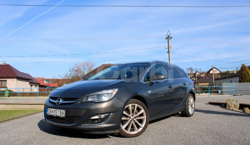 Opel Astra Sport Tourer LPG+Benzín, manuál