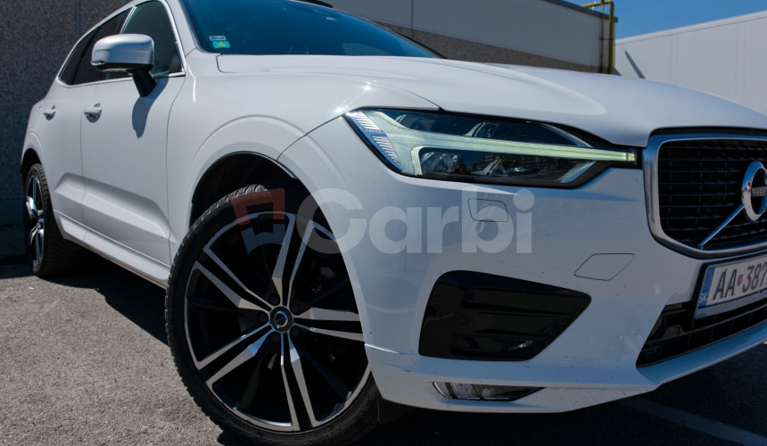 Volvo XC60 D5 R-Design AWD A/T8 173kW 235HP Strešné okno Top výbava modelový rok 2018