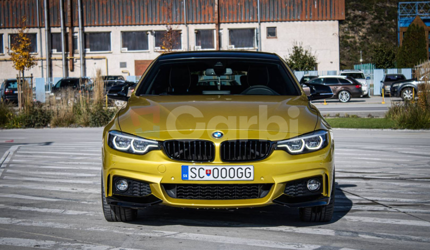 BMW Rad 4 Gran Coupé M440i xDrive M Performance, M výfuk, HUD, Harman Kardon, Austin Yellow, TO