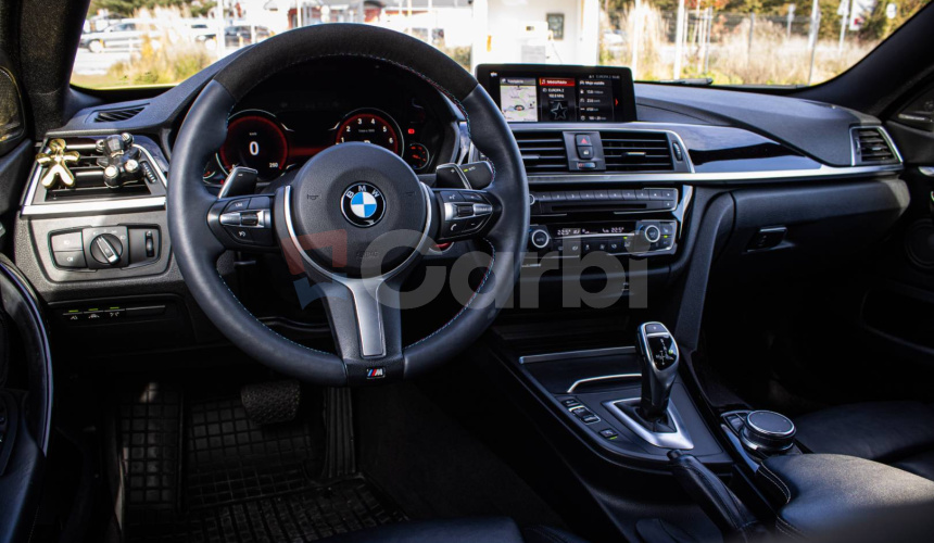 BMW Rad 4 Gran Coupé M440i xDrive M Performance, M výfuk, HUD, Harman Kardon, Austin Yellow, TO