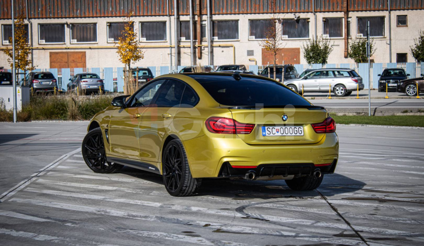 BMW Rad 4 Gran Coupé M440i xDrive M Performance, M výfuk, HUD, Harman Kardon, Austin Yellow, TO