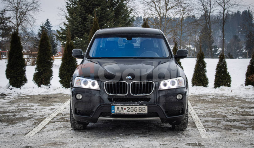BMW X3 20d xDrive, Nelakované, Sportsitze, Keylles, Veľmi zachovalé