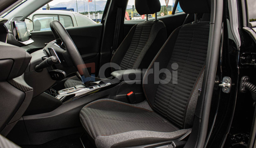Peugeot 2008 1.2 PureTech 130 Active Pack EAT8