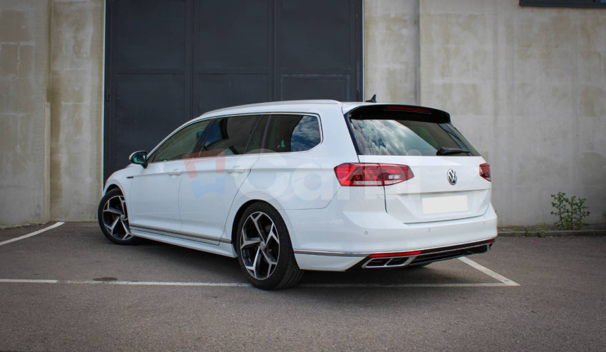 Volkswagen Passat Variant R-LINE 2.0 TDI DSG Highline