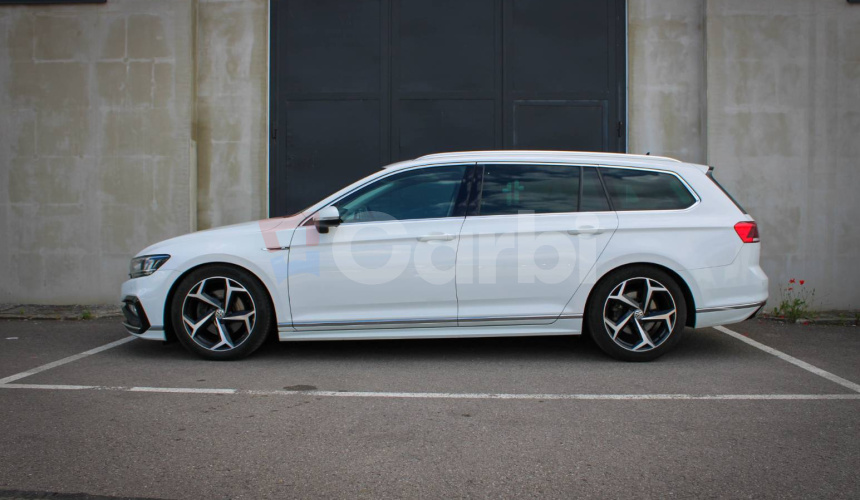 Volkswagen Passat Variant R-LINE 2.0 TDI DSG Highline