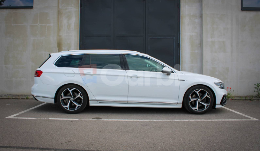 Volkswagen Passat Variant R-LINE 2.0 TDI DSG Highline