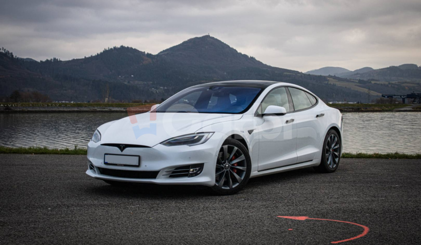 Tesla Model S 75D Free Supercharging, SOH 92%, Vzduch, Panoráma, Dechrom