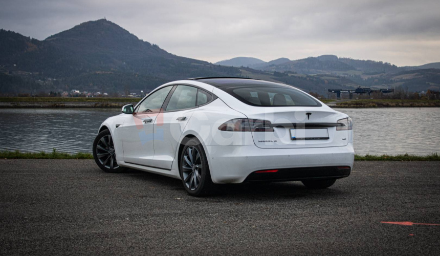 Tesla Model S 75D Free Supercharging, SOH 92%, Vzduch, Panoráma, Dechrom