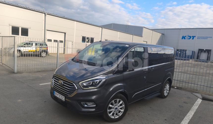 Ford Tourneo Custom