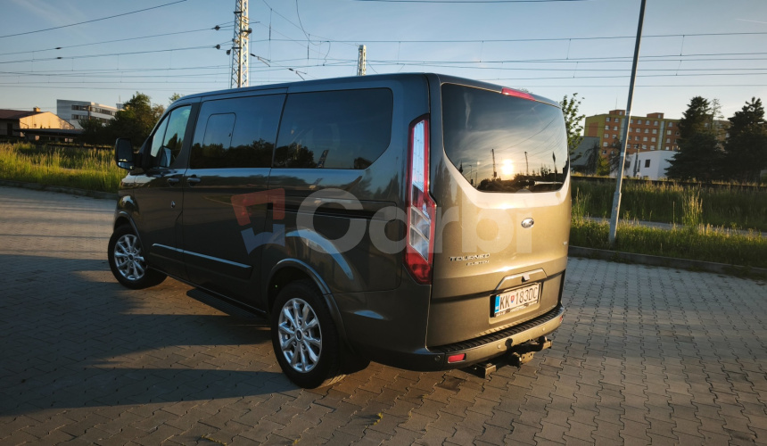Ford Tourneo Custom