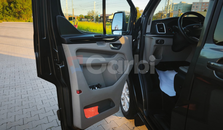 Ford Tourneo Custom