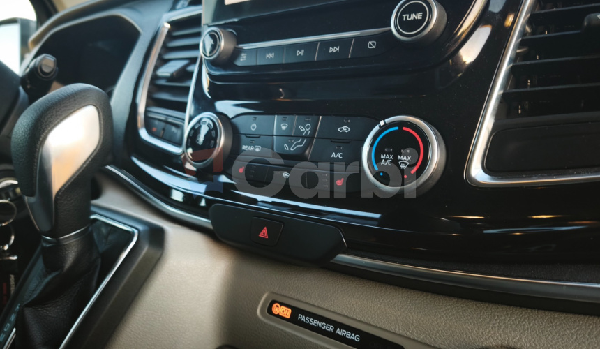 Ford Tourneo Custom