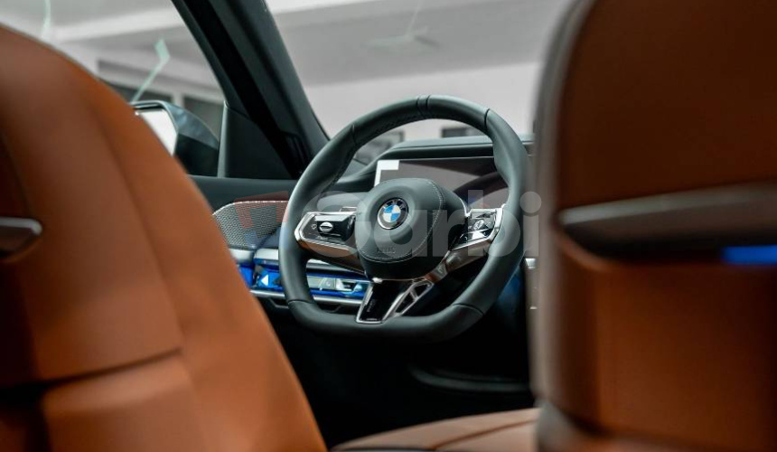 BMW Rad 7 740d xDrive M Pro, Merino Tartufo, TV, Massage, Crystal, Sky Lounge, Carbon, TOP